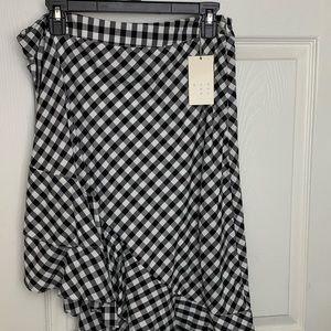 A.NEW.DAY Black and White Skirt